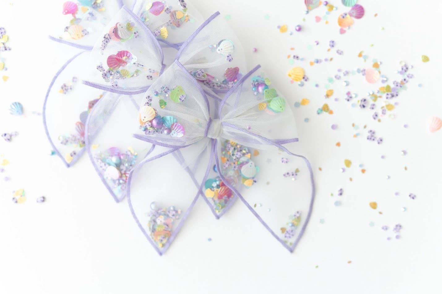 Mesh Shaker Bow - Seashell Shine