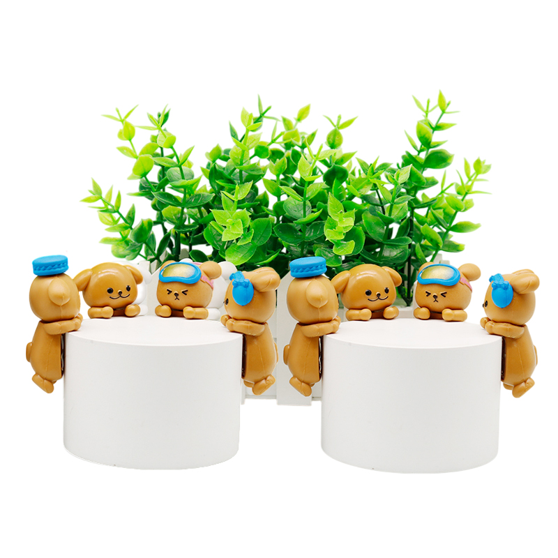 Dog Huggers: The Phone Hugging Animals Series 4 Collectable Figurine Blind Bag (1pc)