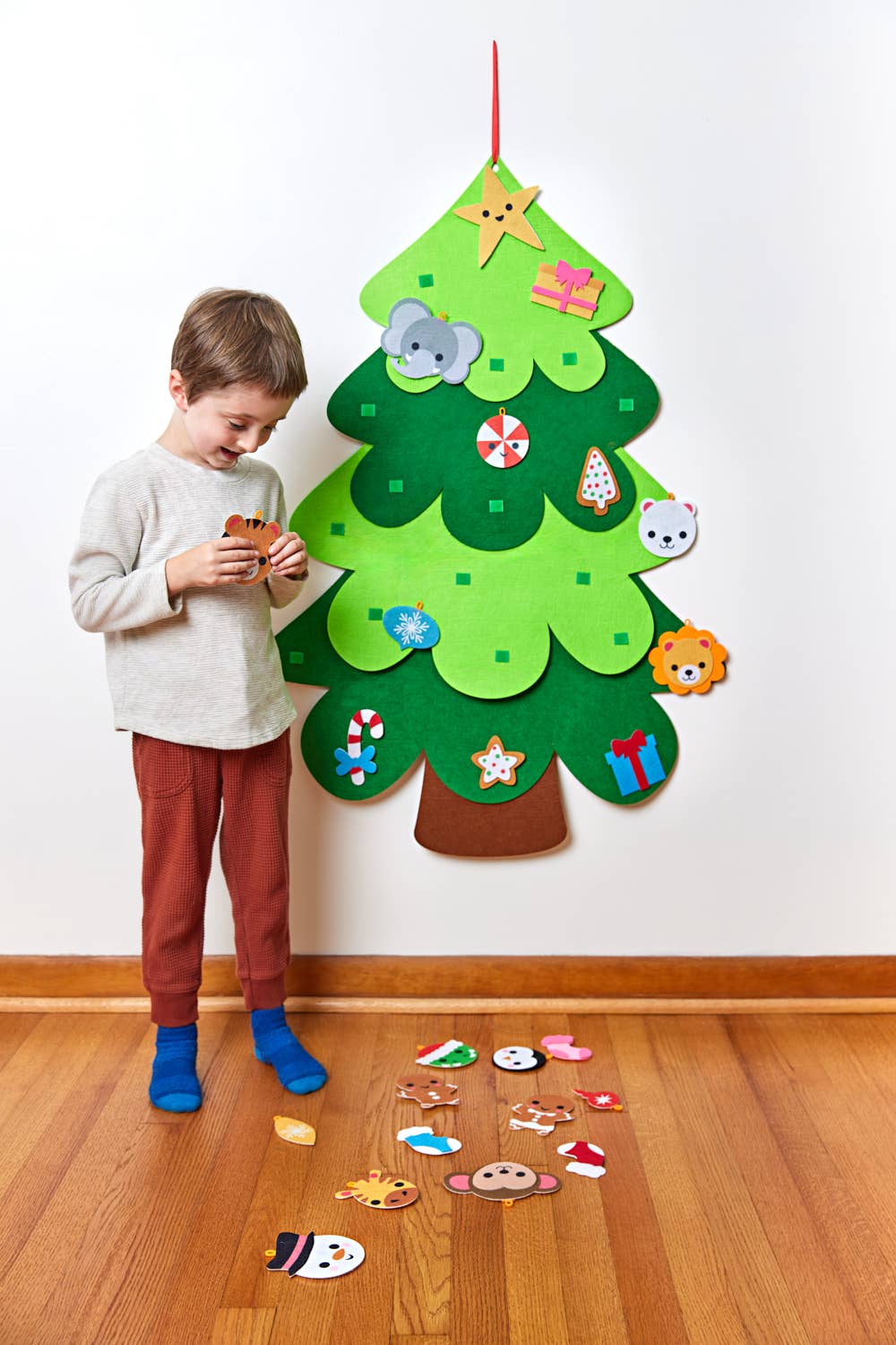 Decorate Your Own Christmas Ttree