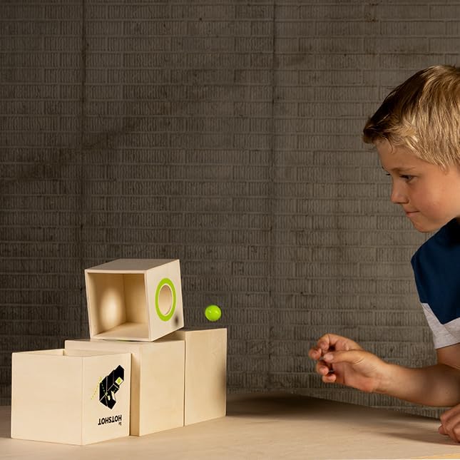 Box and Balls