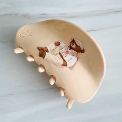 Preppy Bear Hair Claw – Charming Retro Style