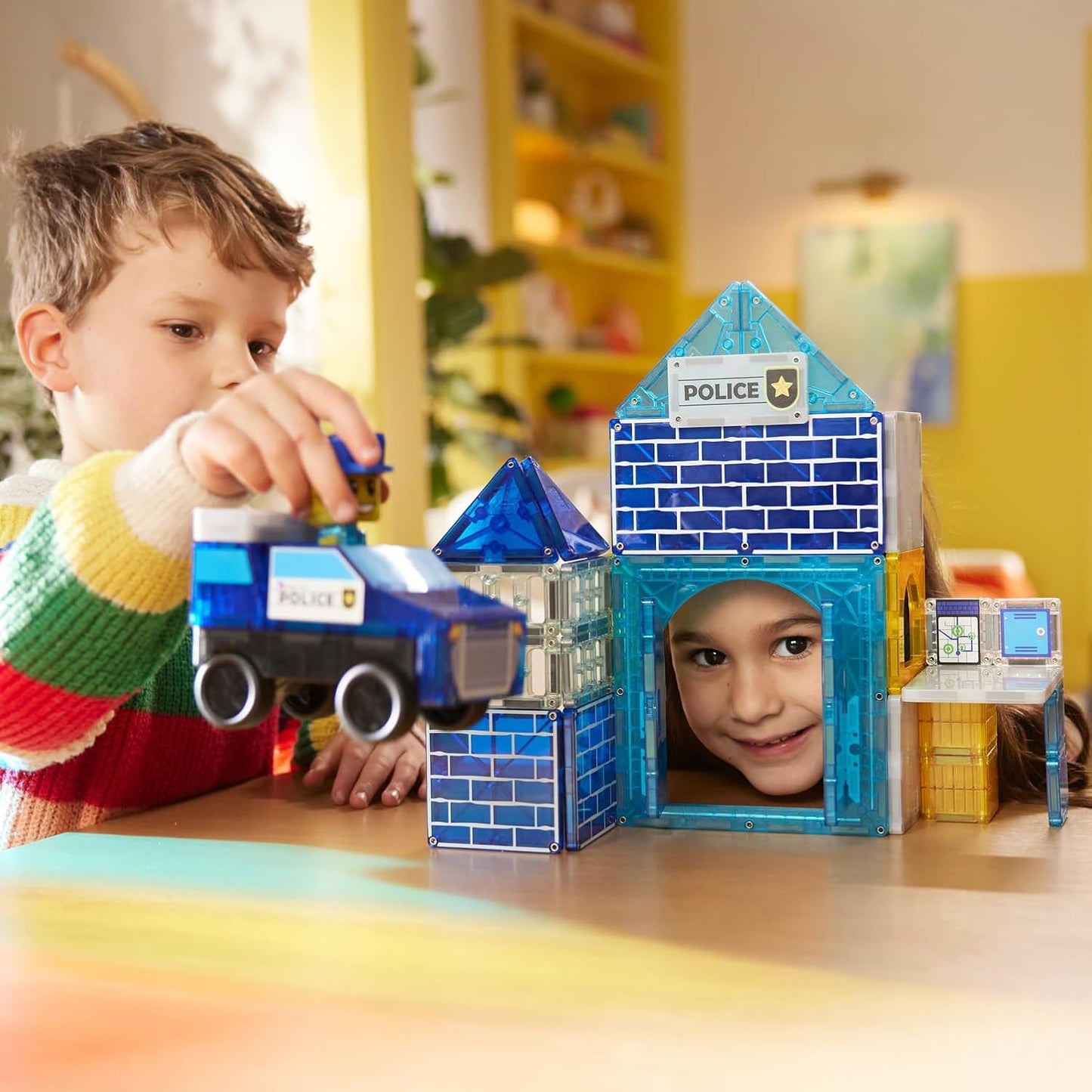 Magnatiles Police Station 35 piece Set