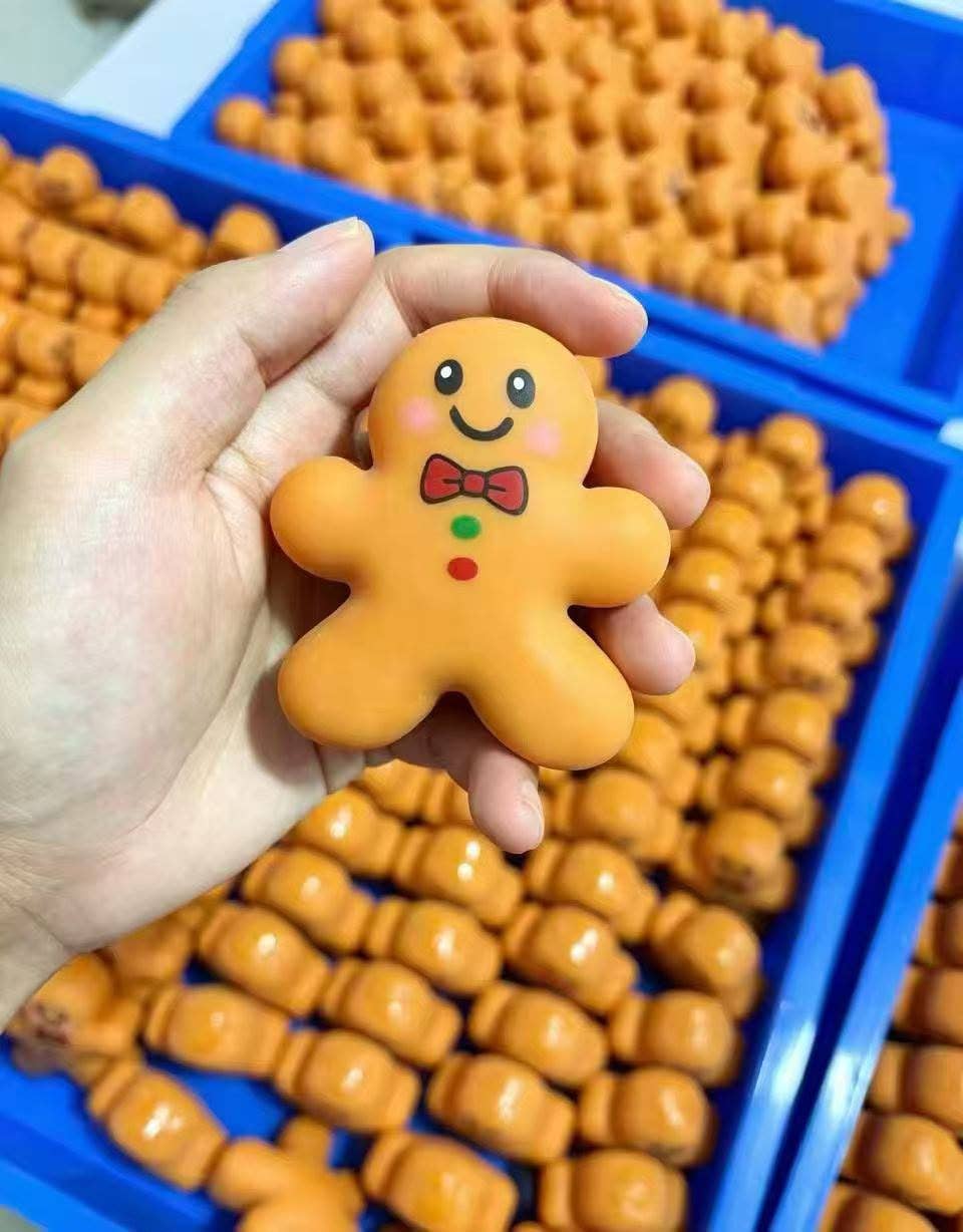 Crunchy Gingerbread Man Squishy –