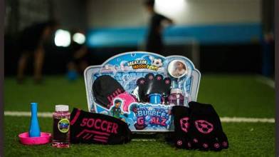 Bubble Goalz Bubbles You Can Kick & Catch