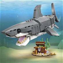 LEGO Fierce Shark with a Treasure Chest