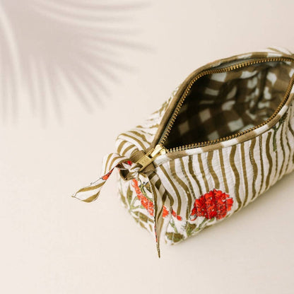 Small Wavy Stripe Pouch