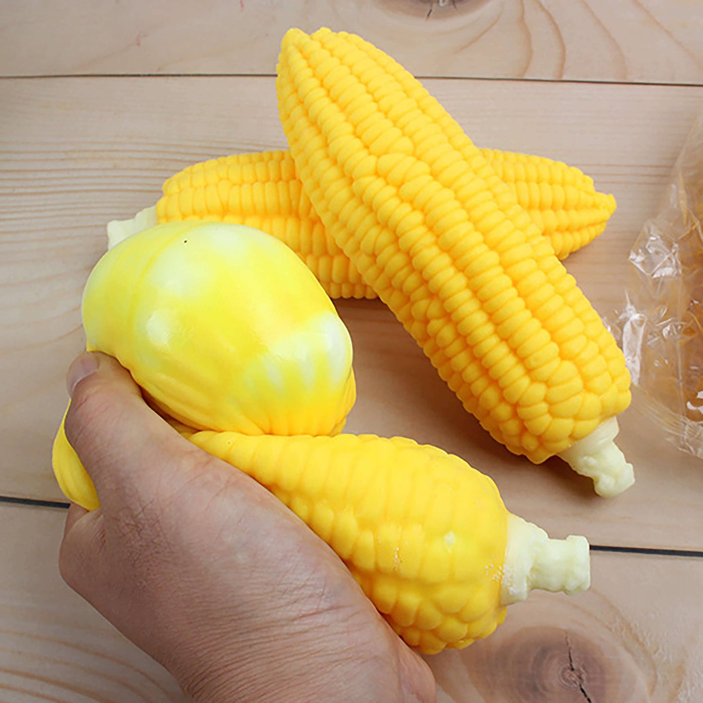Stretchy & Squishy Realistic Corn On The Cob Sensory Toy (12pcs/case)