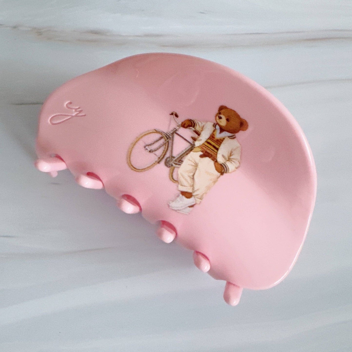 Preppy Bear Hair Claw – Charming Retro Style