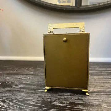 VINTAGE TABLE TOP CLOCK