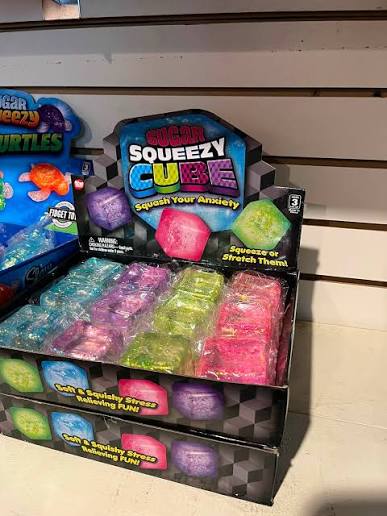 Squeezy Sugar Cube