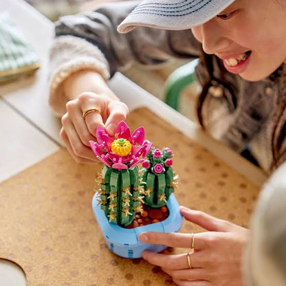 LEGO Flowering Cactus