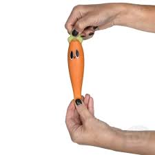Squish Stretch carrot