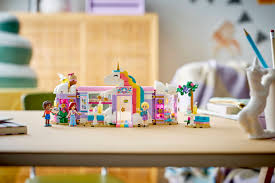 LEGO Unicorn Dream Cafe