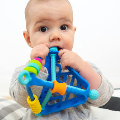 Wigloo Activity Toy