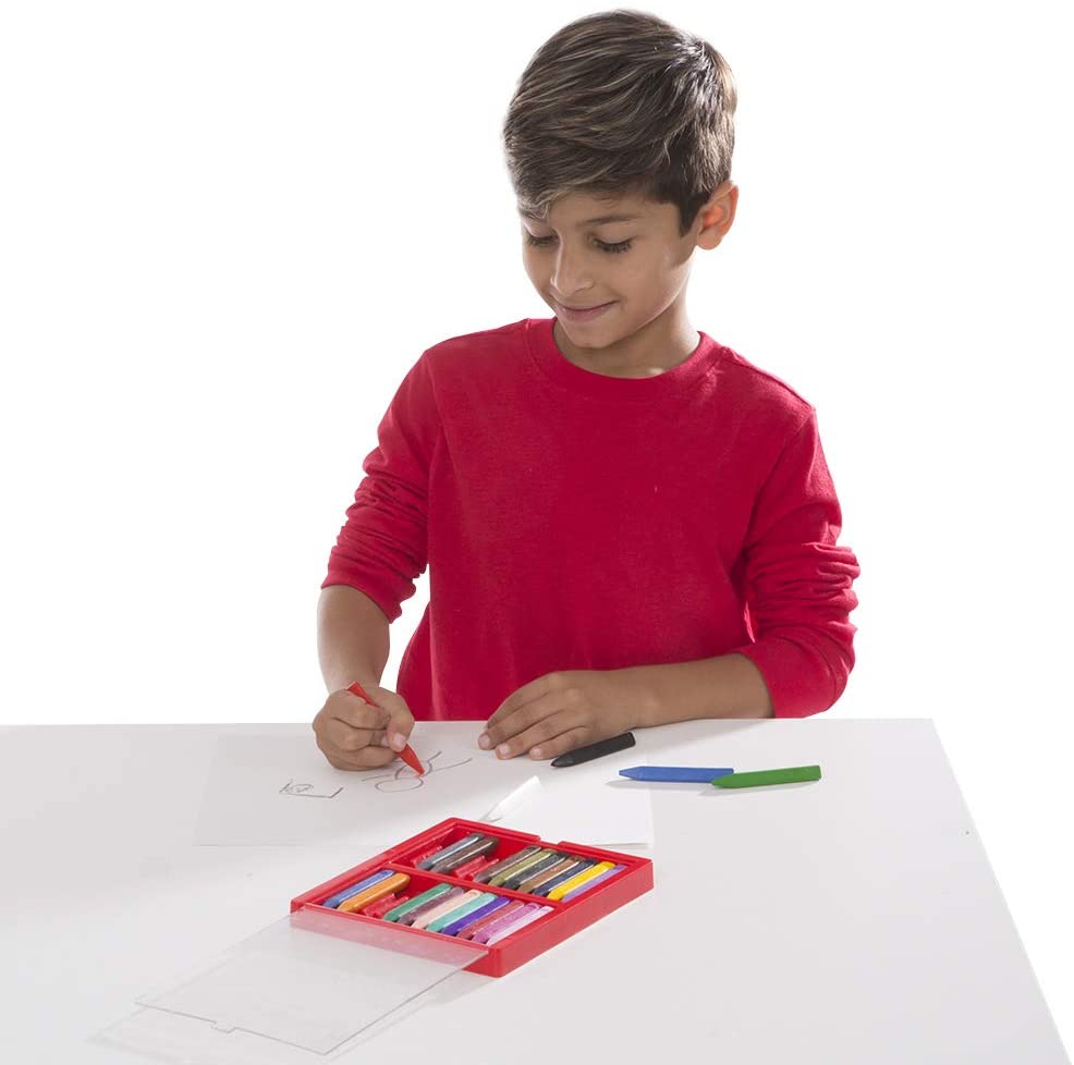 Triangular Crayon Set